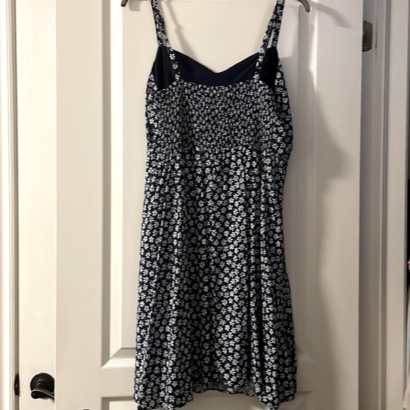 Old Navy - Floral Dress - Picture 3 of 5